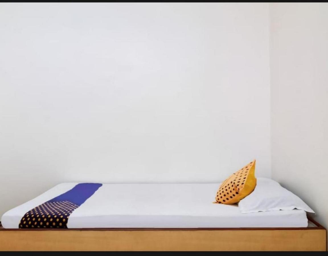 Hotel Rahi Nashik Dış mekan fotoğraf