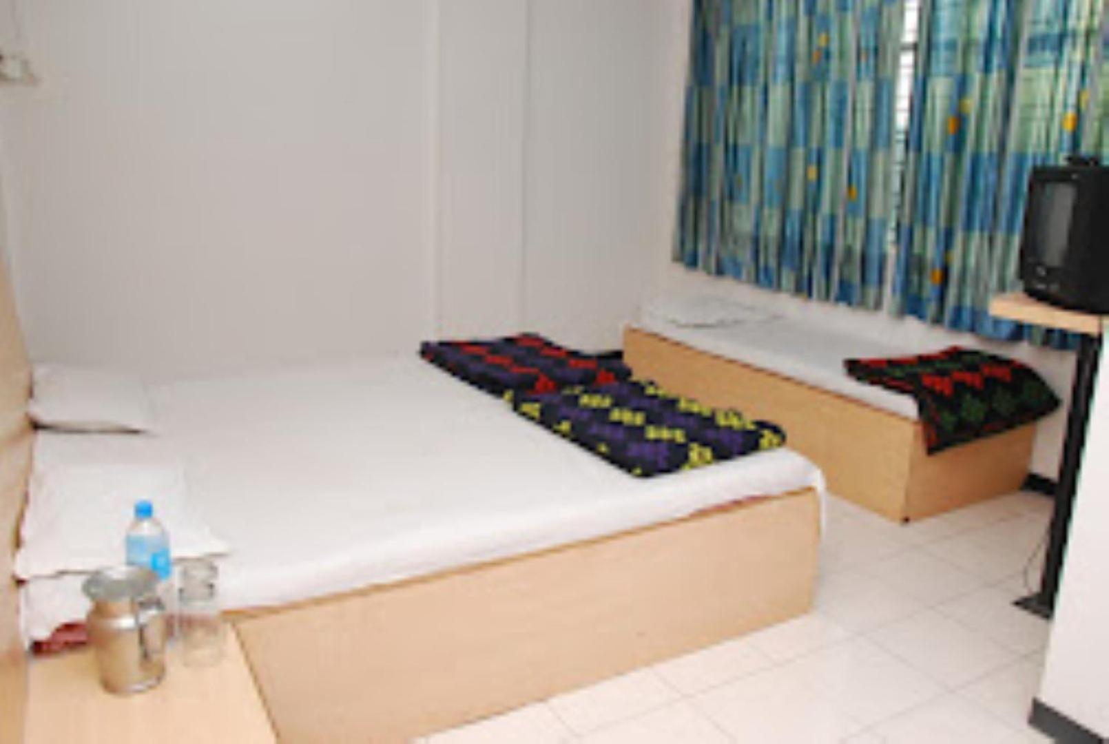 Hotel Rahi Nashik Dış mekan fotoğraf