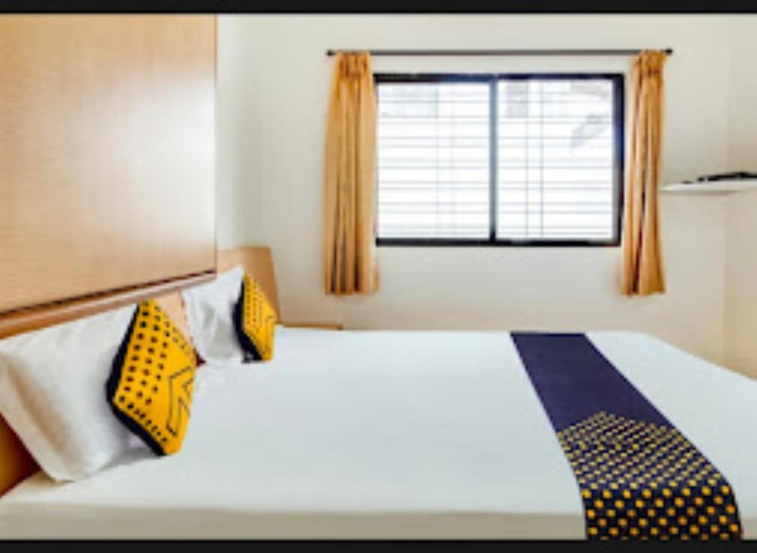 Hotel Rahi Nashik Dış mekan fotoğraf
